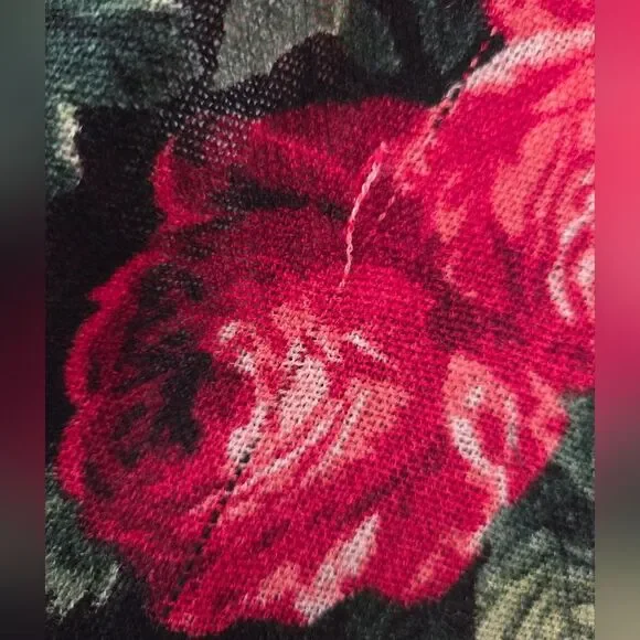 Floral Print Fringed Black Pashmina Wrap - Picture 4 of 13